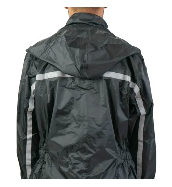 E31 Set Impermeable Clásico Negro